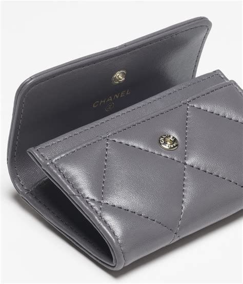 wallet card holder chanel|Chanel 19 flap card holder.